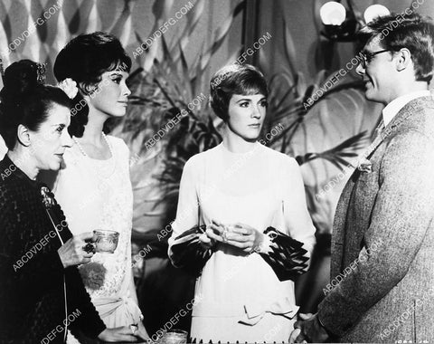 Julie Andrews Mary Tyler Moore film Thoroughly Modern Millie 1892-05