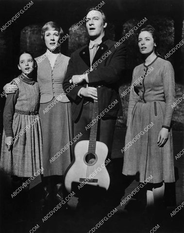 Julie Andrews Christopher Plummer and the kids film The Sound of Music 1892-14