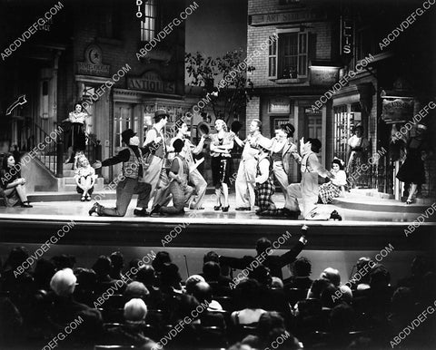 Alice Faye Don Ameche Tyrone Power fim On the Avenue 1921-18