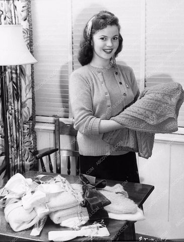 candid Shirley Temple 1924-17