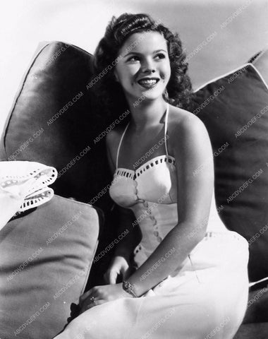 candid Shirley Temple 1924-20