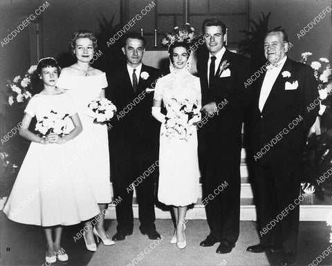 candid Natalie Wood Robert Wagner host family and friends at wedding 1940-04