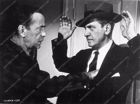 Humphrey Bogart Fredric March crime film The Desperate Hours 1945-12