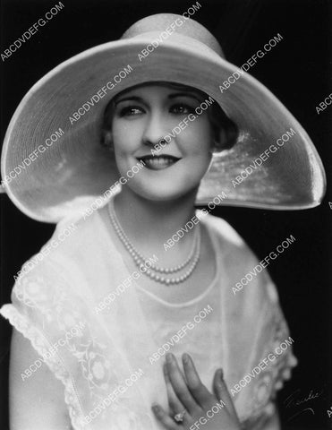 beautiful Laura La Plante portrait 1956-04