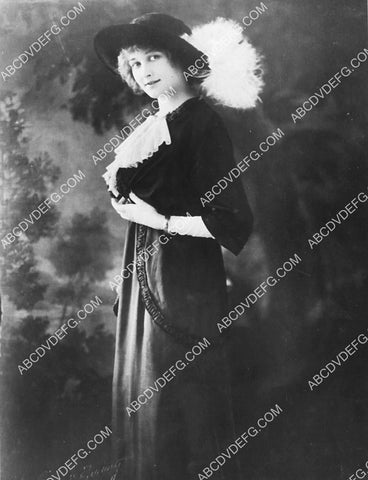 Anna Q Nilsson portrait 1960-32