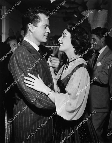 Larry Parks Elizabeth Taylor film Love Is Better Than Ever 1974-18