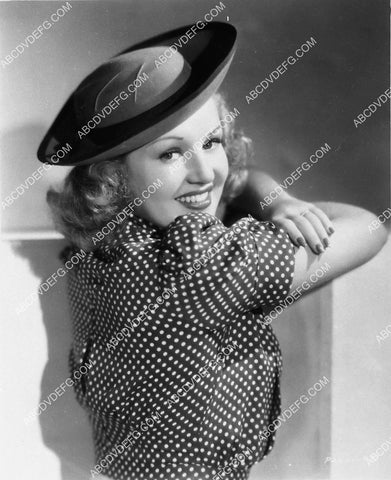 beautiful Betty Grable portrait 1979-25