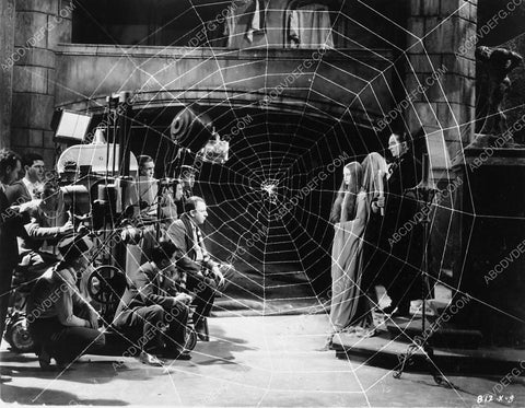 behind the scenes Tod Browning Bela Lugosi Carroll Borland film Mark of the Vampire 2041-24