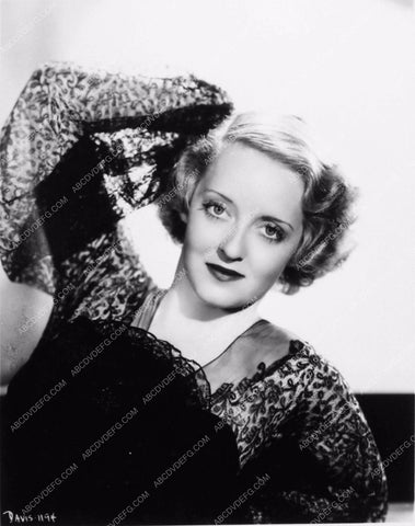 beautiful Bette Davis portrait 2088-20
