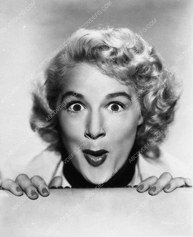 Betty Hutton portrait 2093b-19