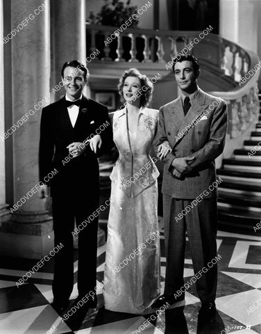Greer Garson Robert Taylor Lew Ayres film Remember 2094-24
