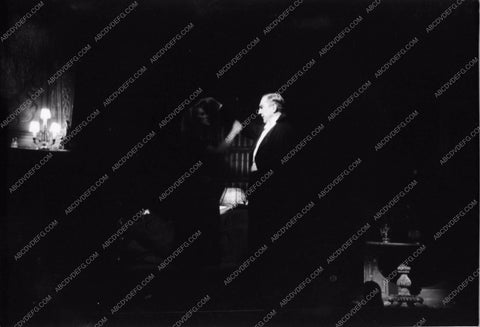 Bela Lugosi as Dracula on stage production 2100-04