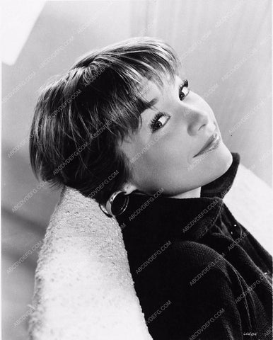 Shirley MacLaine portrait 2109-06