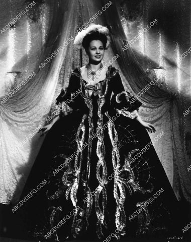 MGM model Myrna Nelson in Robert Kalloch wardrobe costume shot film I Married an Angel 2114-10