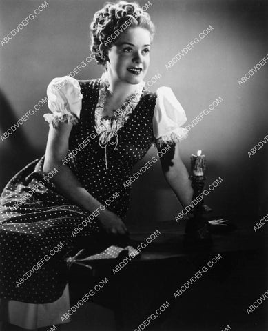 Alice Faye portrait film Little Old New York 2122-02