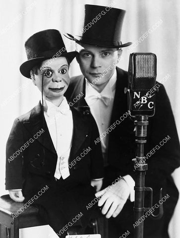 Charlie McCarthy Edgar Bergen do NBC radio broadcast 2132-28
