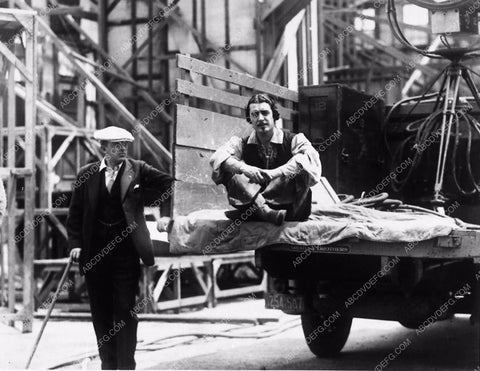 cast His Honor 2168-16