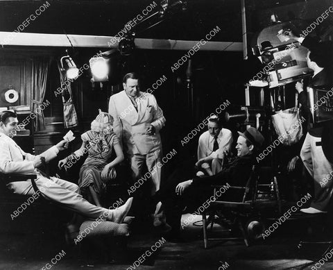 candid Clark Gable Wallace Beery Jean Harlow & Tay Garnett on set film China Seas 2175-36