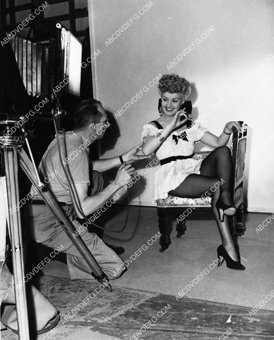 candid Betty Grable ready to pose for some still photography 2190-34