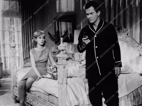 Barbara Eden Pat Boone film The Yellow Canary 2198-15