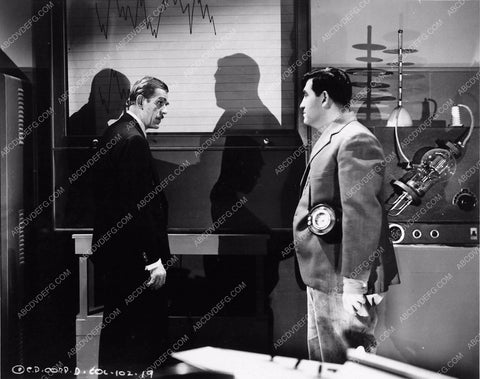 Boris Karloff and cast sci-fi film The Devil Commands 2216-29