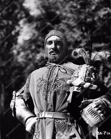 Peter Cushing as The Black Knight cool costume photo 2245-22