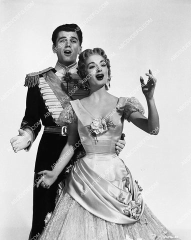 Ann Blyth Edmund Purdom film The Student Prince 2254-05