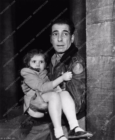 Humphrey Bogart Sessue Hayakawa Tokyo Joe 2298-34