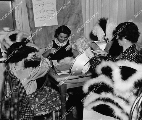 MGM Studios makeup dept getting wigs ready for Norma Shearer film Marie Antoinette 2308-28