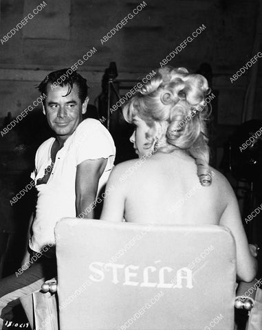candid Glenn Ford Stella Stevens on set film Advance to the Rear 2308-34