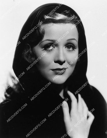 beautiful Gloria Stuart portrait 2326-28