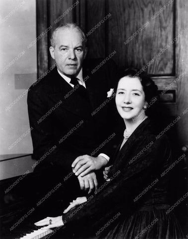 Alfred Lunt Lynn Fontanne portrait 2445-23