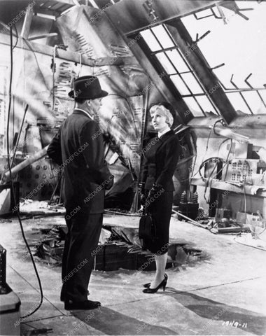 Barbara Stanwyck Jess Barker from The Night Walker 2507-23