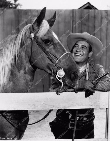 Charles Starrett and his horse Renegades of the Sage 2525-12