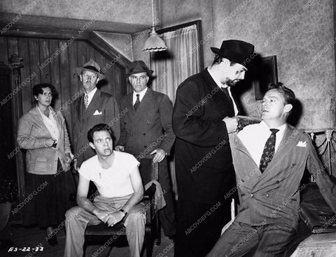 Louis Hayward Dennis O'Keefe film noir Walk a Crooked Mile 2646-23