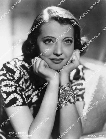 Sylvia Sidney portrait 2708-27