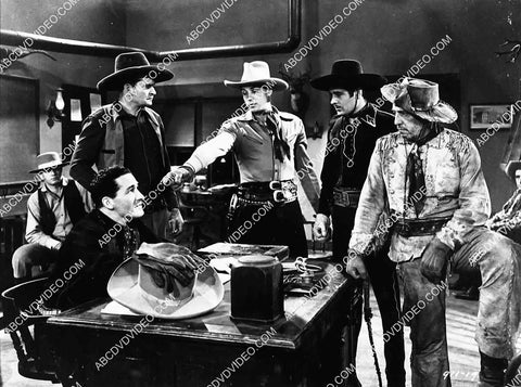 Yakima Canutt Robert Livingston Duncan Renaldo Raymond Hatton film Pioneers of the west 2713-22