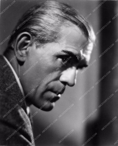 Boris Karloff portrait 2738b-10
