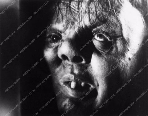 Charles Laughton classic horror film The Hunchback of Notre Dame 2738b-24