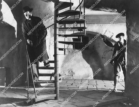 2769-035 Colin Clive on the stairwell film The Key 2769-035