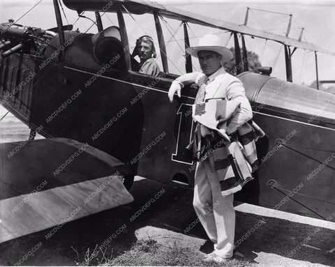 Tom Mix and new airplane 2786-13
