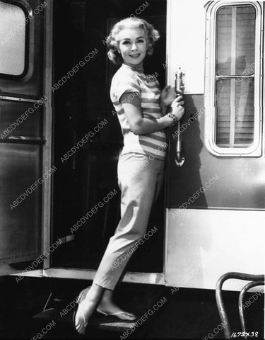 Lana Turner outside her mobile dressing room for MGM Studios 2864-20