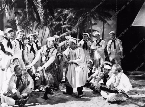 Kay Keyser comedy musical film Around the World 2890-11