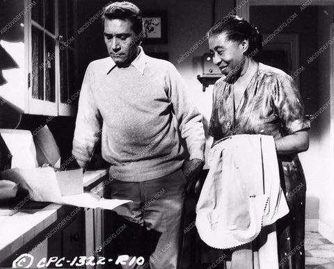 Richard Conte Amanda Randolph film Full of Life 2890-32