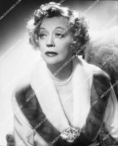 2926-012 Marion Davies portrait 2926-012