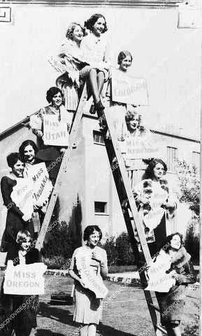 2929-013 1928 Wampus Baby Stars, Ruth Hiatt, Lupe Velez, Sue Carol, Gwen Lee, Sally Eilers, June Collyer, Audrey Ferris, Alice Day, Dorothy Gulliver, Lina Basquette, Ruth Taylor, Molly O'Day, Flora Bramley, Ann Christy 2929-013