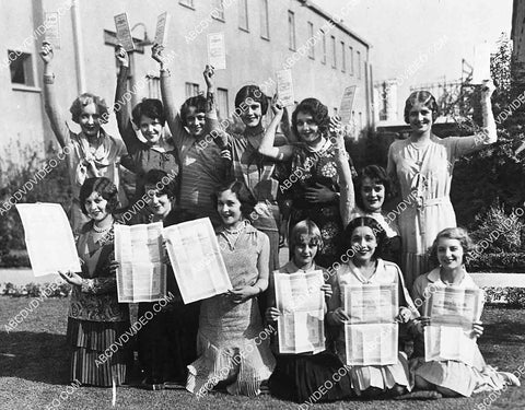 2929-015 1928 Wampus Baby Stars, Ruth Hiatt, Lupe Velez, Sue Carol, Gwen Lee, Sally Eilers, June Collyer, Audrey Ferris, Alice Day, Dorothy Gulliver, Lina Basquette, Ruth Taylor, Molly O'Day, Flora Bramley, Ann Christy 2929-015