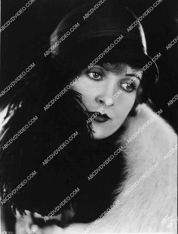 2929-017 pretty Ruth Hiatt silent film star portrait 2929-017