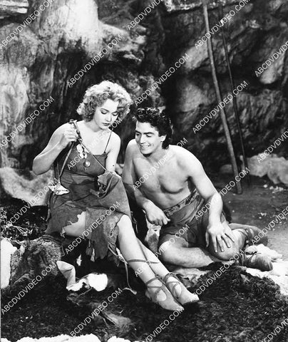 2929-030 gorgeous cavegirl Carole Landis w Victor Mature film One Million B.C. 2929-030