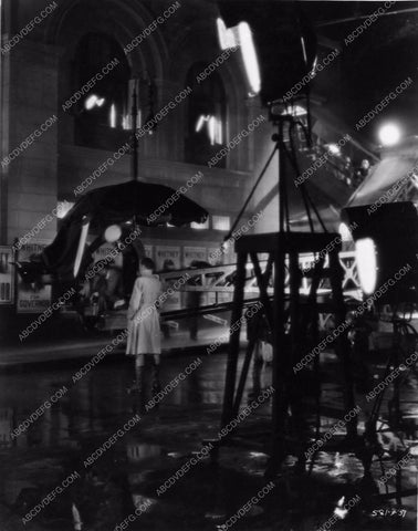 behind the scenes Joan Crawford Poccessed 2949-24